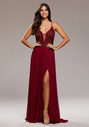 Abendkleid mit Stickereiverzierungen in Rio Red