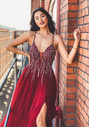 Abendkleid aus Tüll mit Strassbesatz in Rio Red