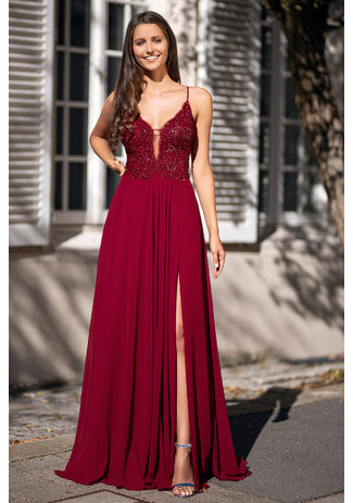 Abendkleid mit Stickereiverzierungen in Rio Red