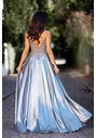 Robe de soirée en satin à fines bretelles en argent brillant