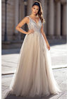 Robe de soirée en tulle avec strass en Ghost Grey