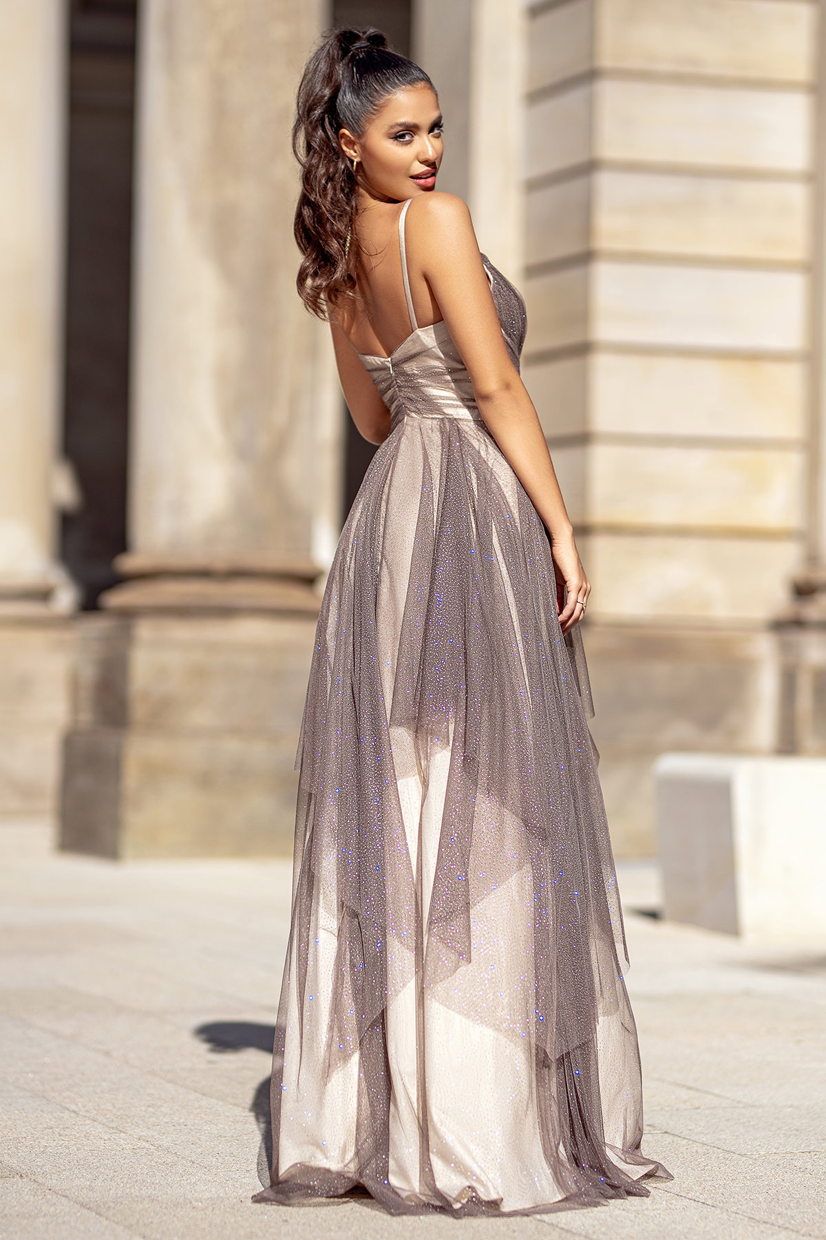 Glitzer Abendkleid mit ausgestelltem Tüllrock in Glitter ...