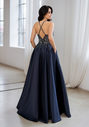 Robe de soirée en Mikado avec strass en Twilight Blue