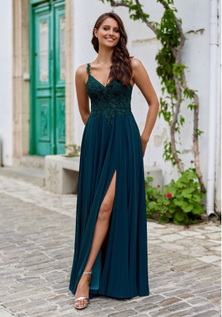Robe de soirée fluide avec applications de strass en vert botanique